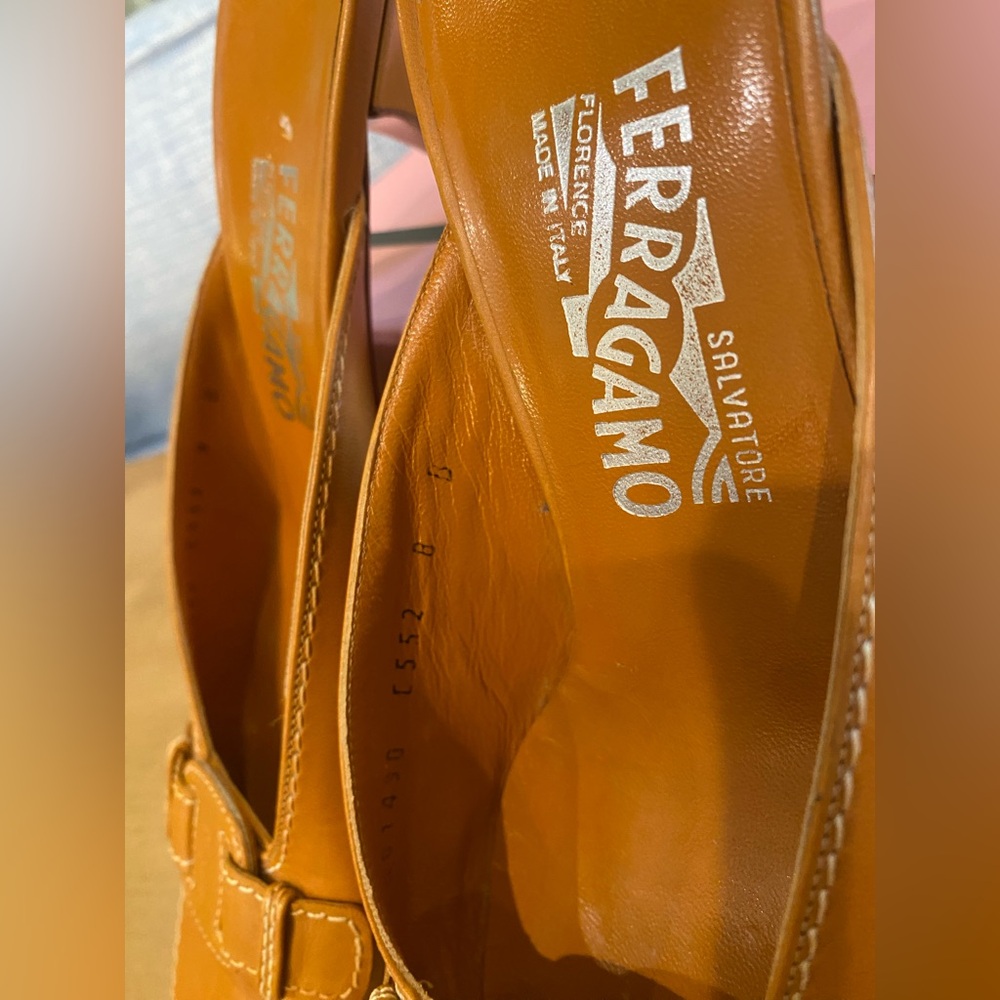 LIKE NEW Salvatore Ferragamo Cognac Mules size 8 - Picture 11 of 11